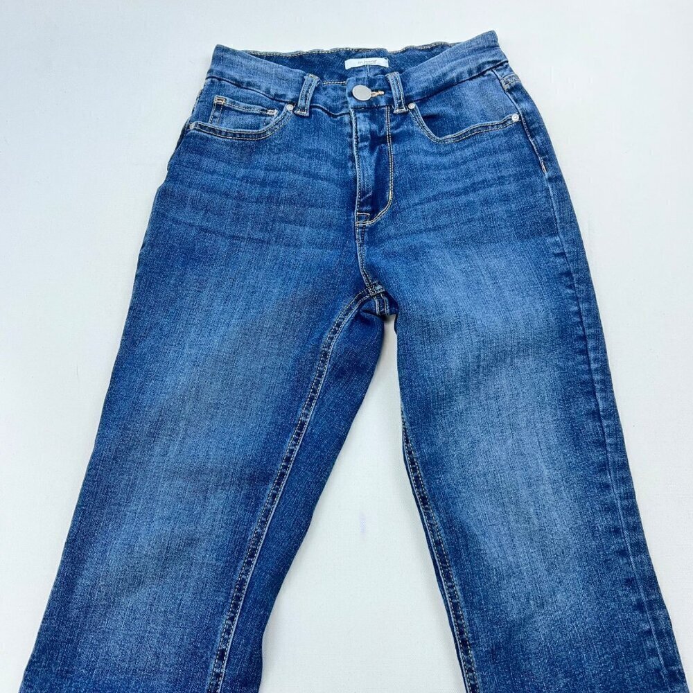 M Jeans by Maurices Womens Medium Wash Ankle Jeans Mid Rise Size Small - Picture 2 of 9